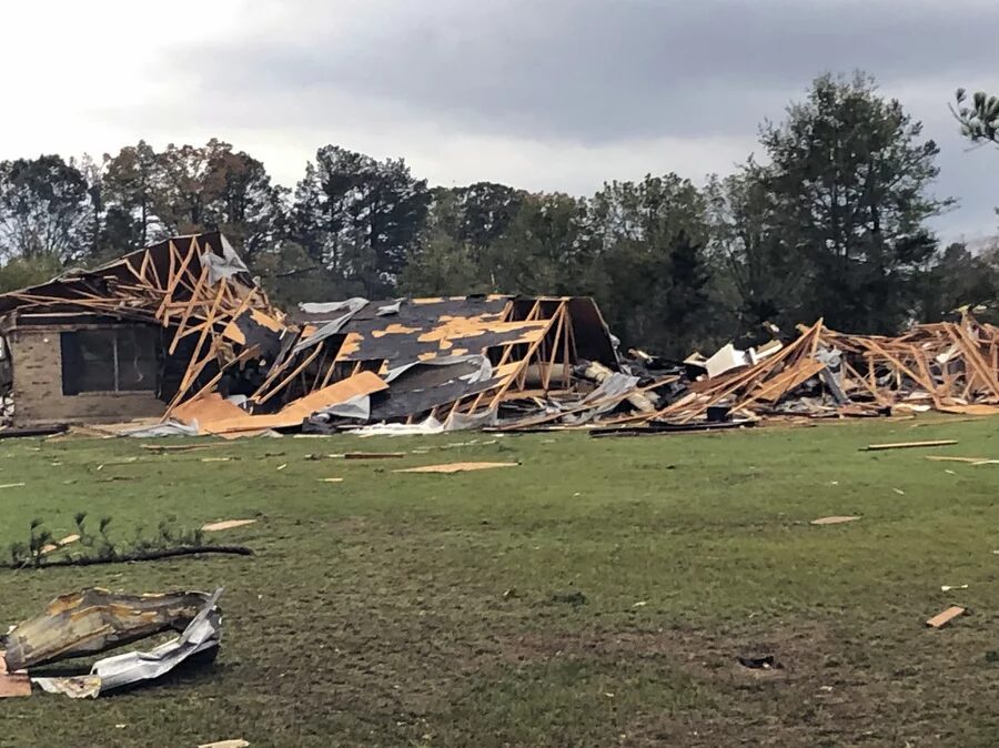 Click to enlarge Scenes of devastation are visible in all directions