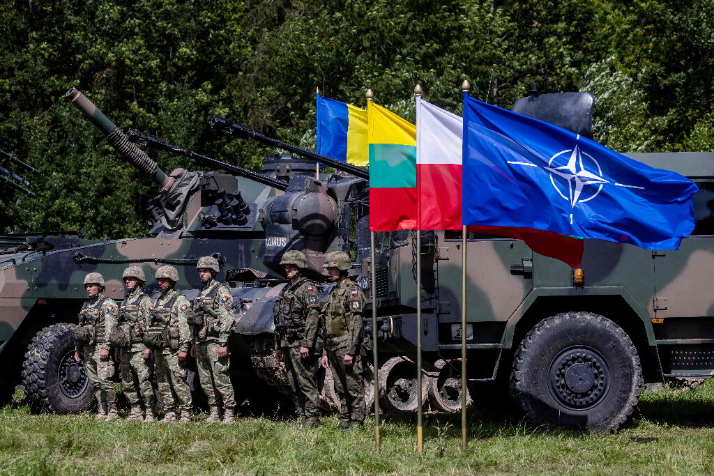 Polish and Romanian soldiers  lithuania NATO