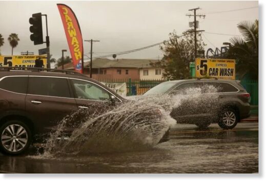 LOS ANGELES, CA - NOVEMBER 8, 2022 - The rain seems to have created a natural car wash in Los Angeles.