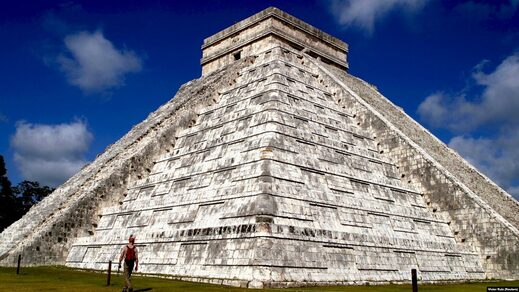Kukulkan pyramid  mexico mayans yucatan