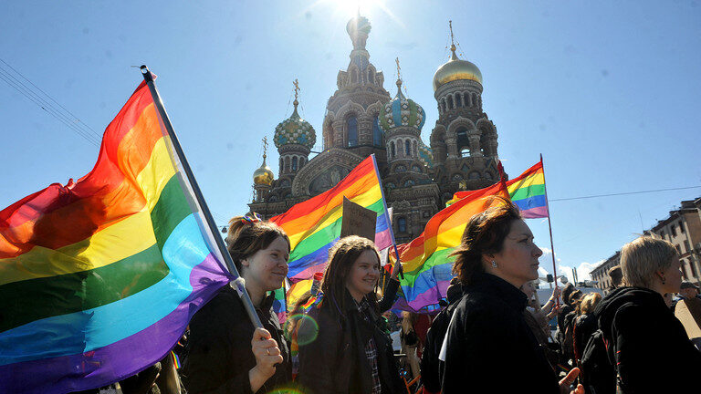 Click to enlarge pride parad russia