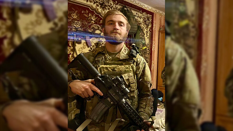Click to enlarge Trent Davis mercenary Ukraine international legion