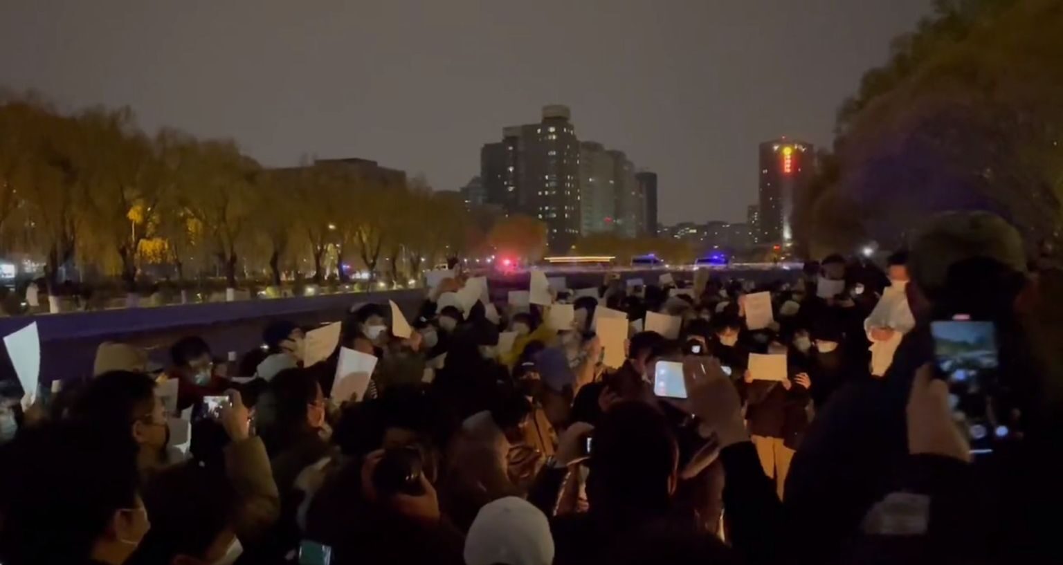 Click to enlarge covid protest Beijing