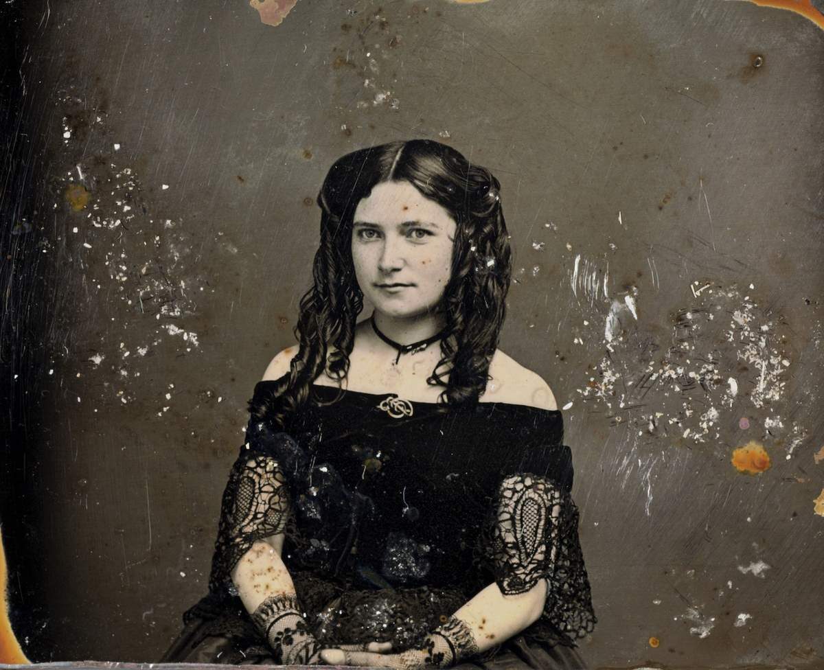 Click to enlarge Mona Lisa of the Deep daguerreotype