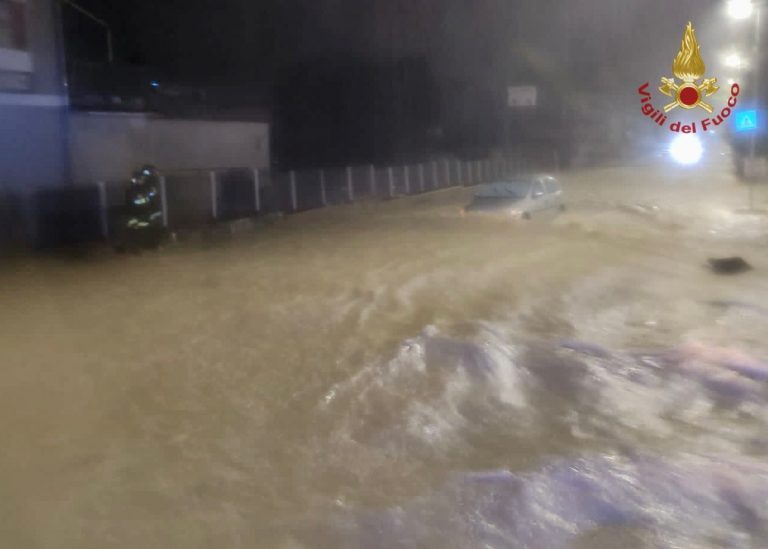 Flood rescues in Catanzaro, Italy, 04 December