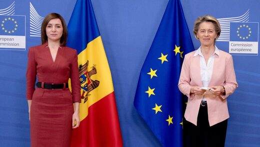 Ursula von der Leyen and Moldova's President Maia Sandu