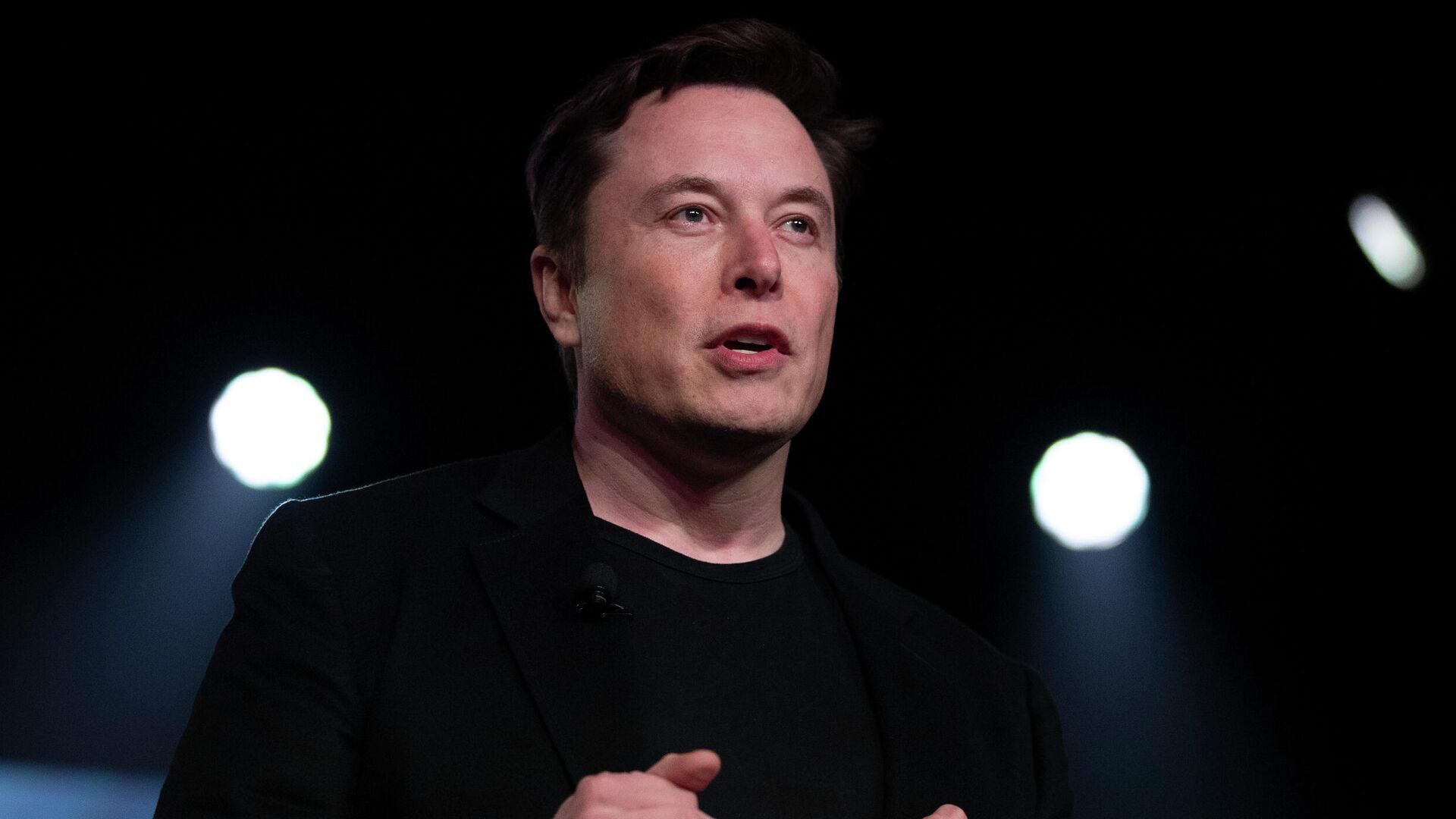 Click to enlarge Elon Musk