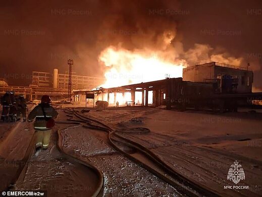 Click to enlarge russia oil explosion