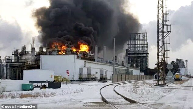 Click to enlarge russia oil explosion