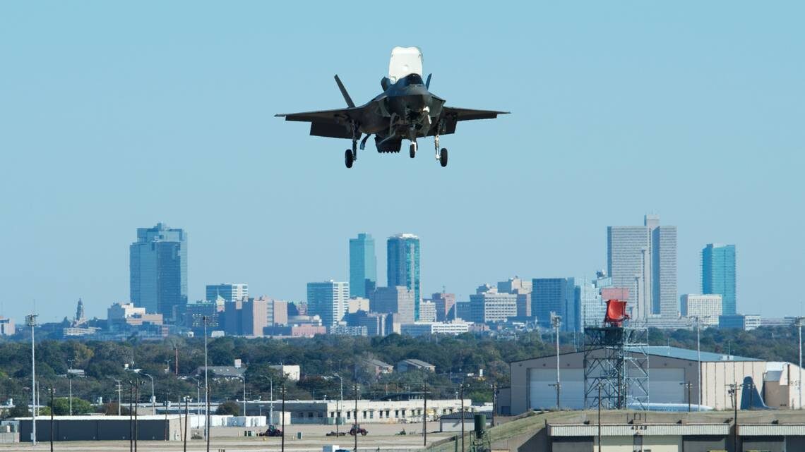 F-35B fighter