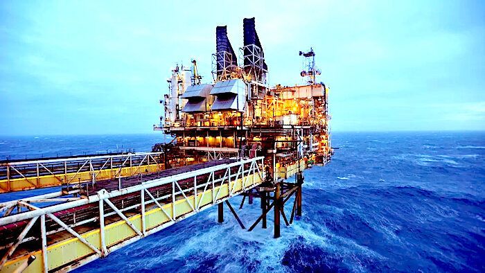 oil rig