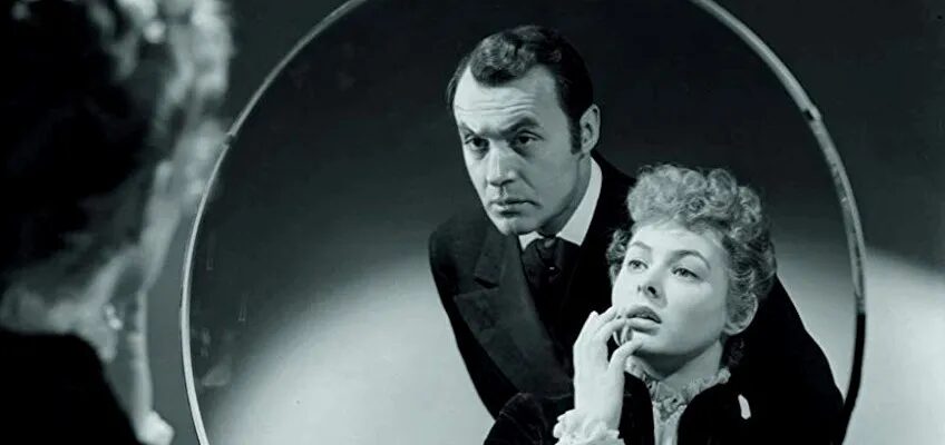 Click to enlarge Gaslight 1944
