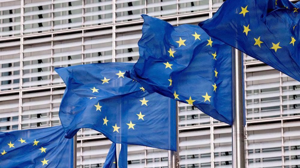 Click to enlarge European Union flags