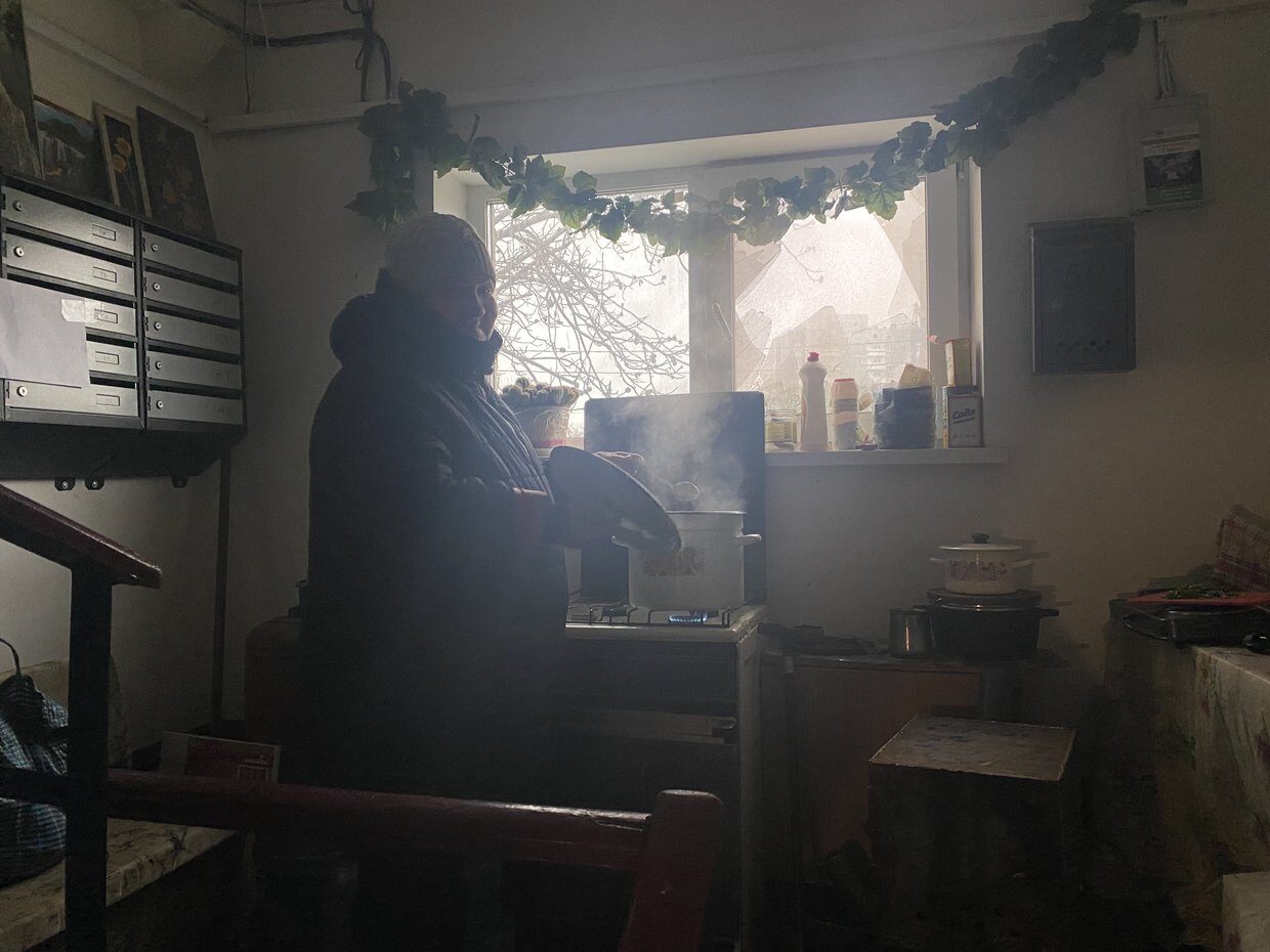 Valentina Markovna cooks food for people who lost their houses