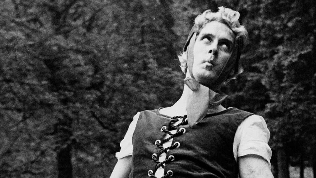 screenshot Monty python comedy