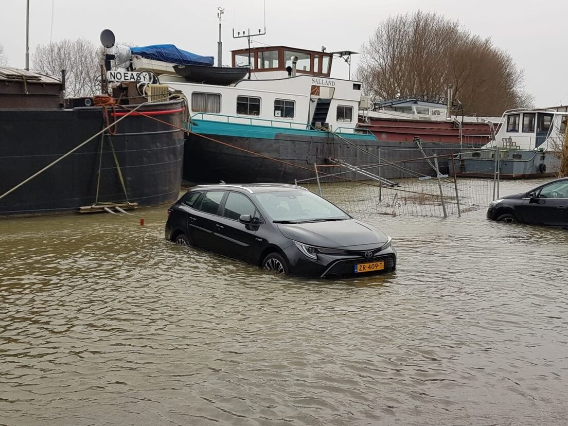 eiland brienenoord flood