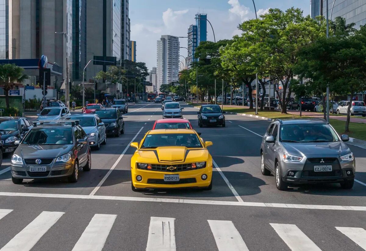 Click to enlarge Faria Lima Avenue in San Paulo.