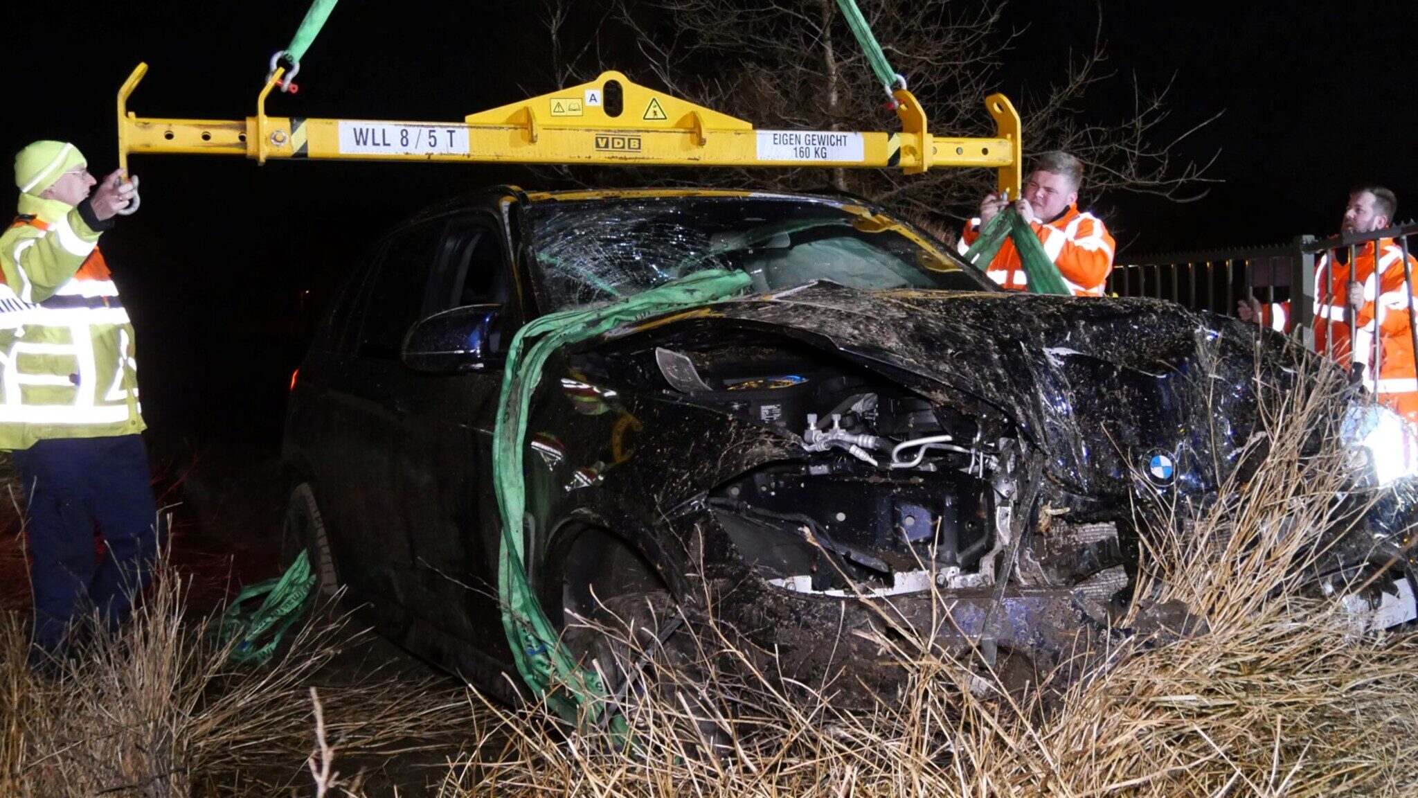Click to enlarge dudley car damage
