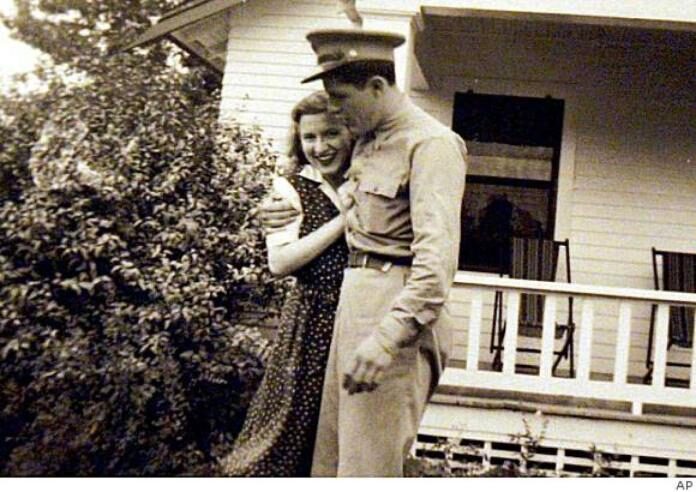 Stanley Armour Dunham and Madelyn Dunham parents ann dunham