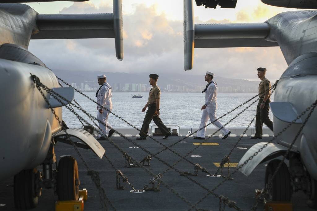 Click to enlarge us Marines and sailors