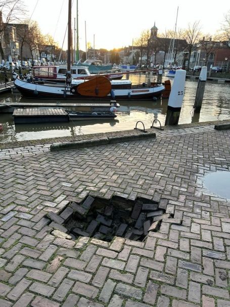 sinkhole dordrecht