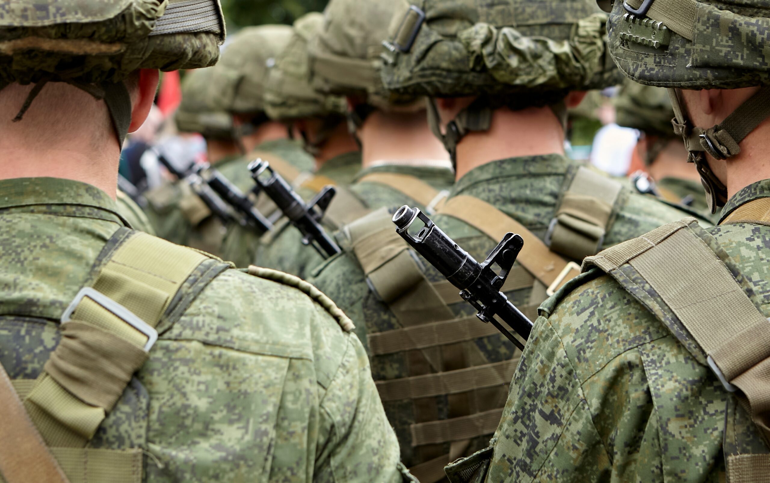 soldiers troops army military