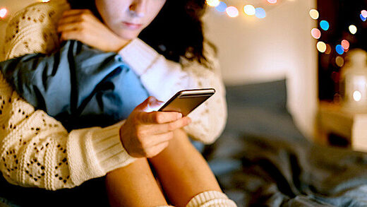 girl phone