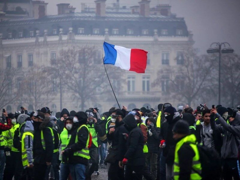 yellow vests