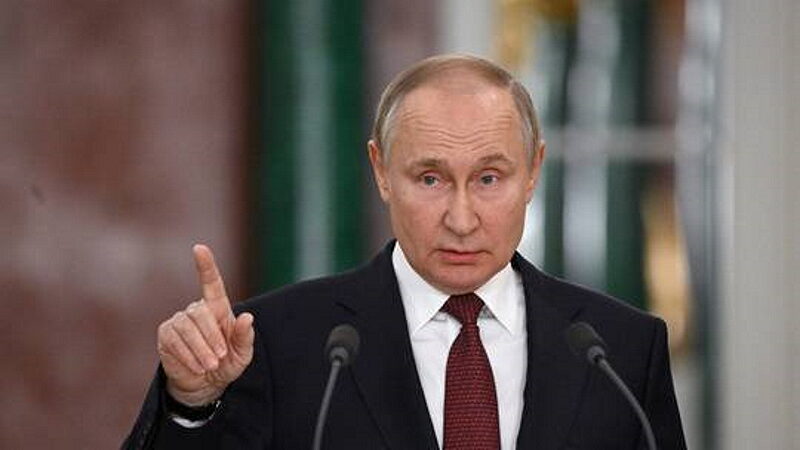 Click to enlarge Putin