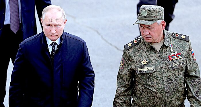 Click to enlarge Shoigu/Putin