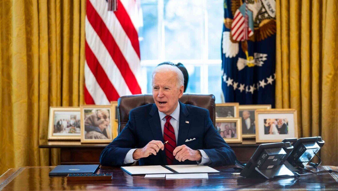 biden oval office