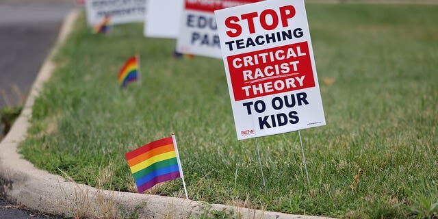 lounden county crt protest lawn sign