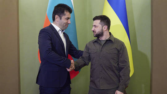 Click to enlarge Petkov and Zelensky