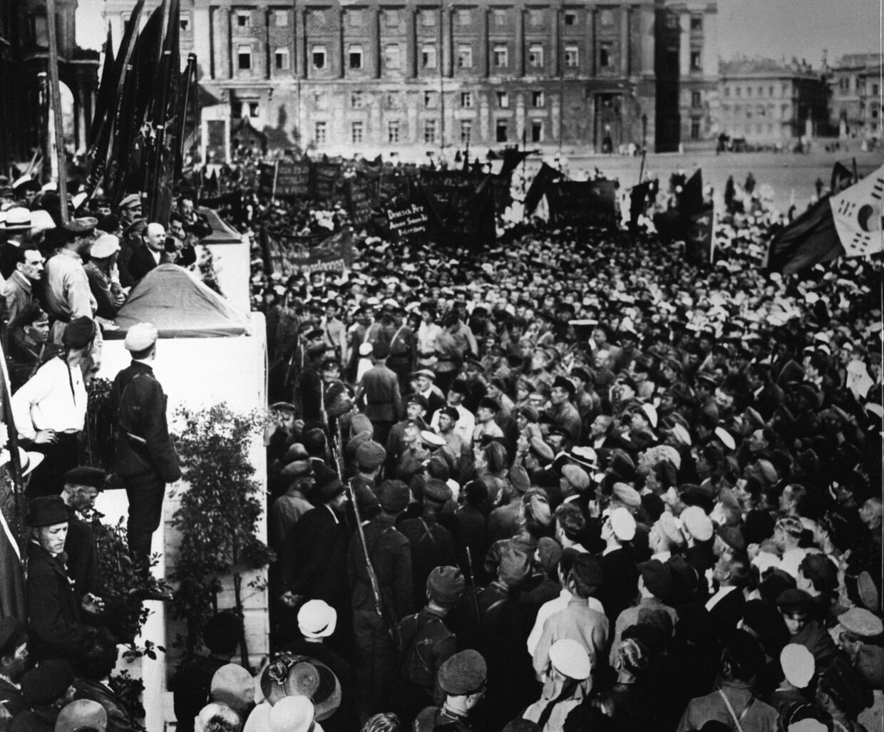 Click to enlarge lenin