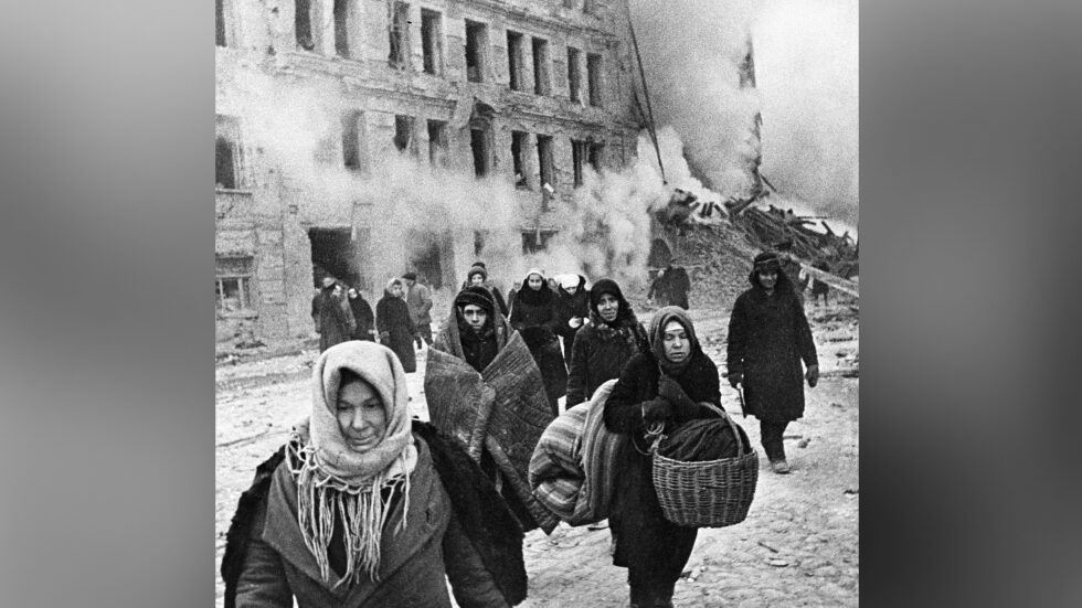 Click to enlarge leningrad 1942