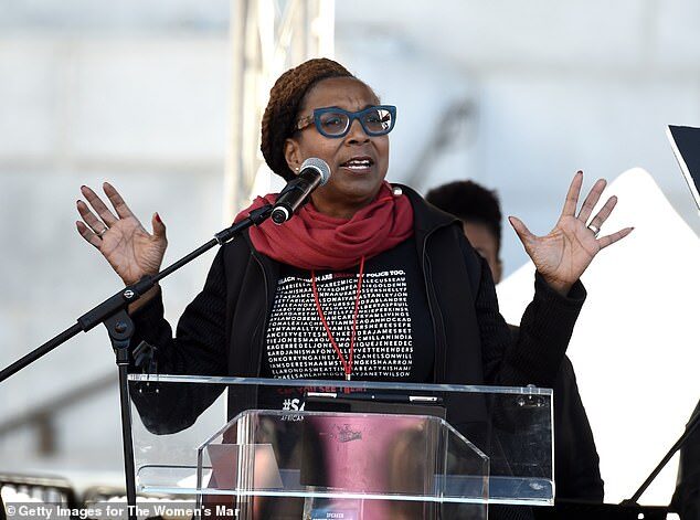 Kimberlé Crenshaw CRT critical race theory 
