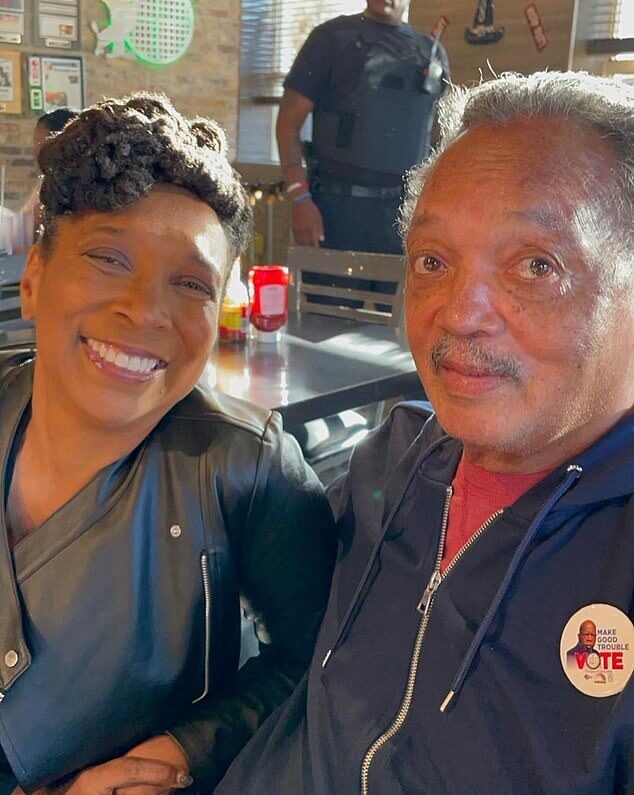 Click to enlarge Kimberlé Crenshaw jesse jackson crt
