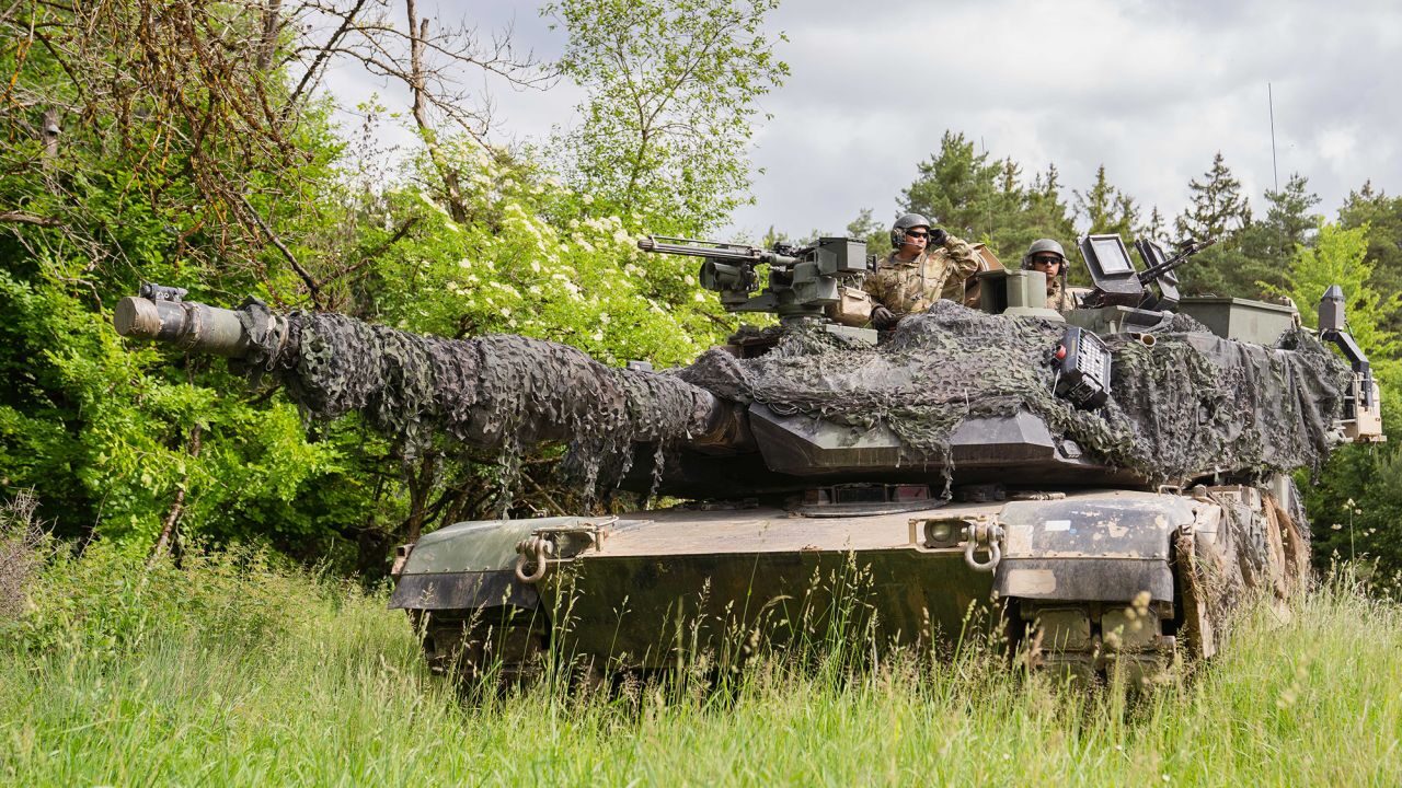 Click to enlarge abrams tank