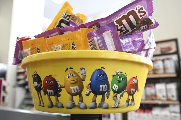 Click to enlarge green m&M
