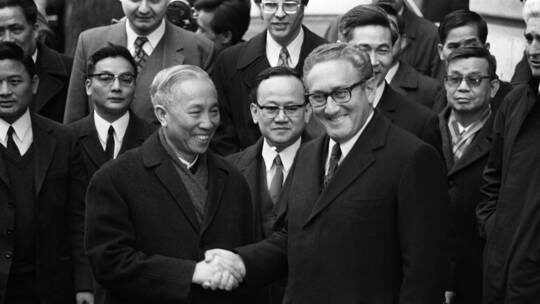 kissinger vietnam leader
