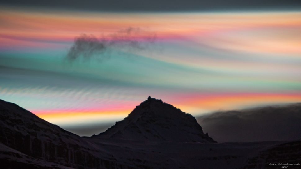 Click to enlarge Rare Clouds