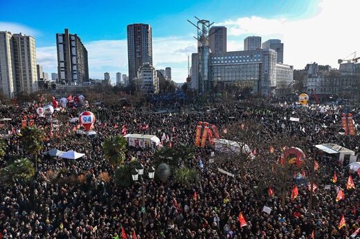 Click to enlarge paris protest 2023