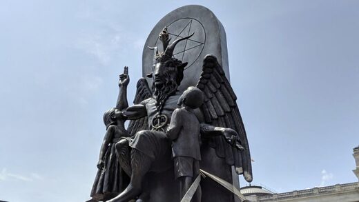 satan statue satanic temple