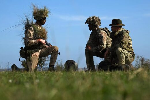Click to enlarge ukrainian recruit training england