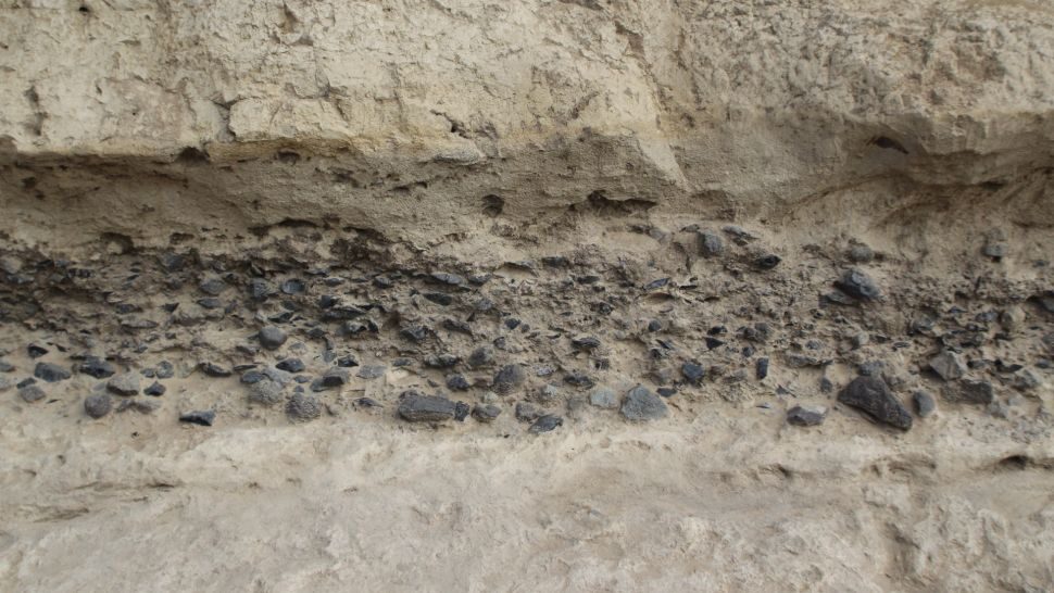 Click to enlarge obsidian deposits