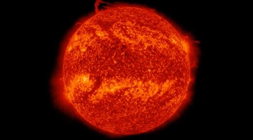 Click to enlarge sun prominence 1