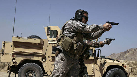 Click to enlarge US Army soldiers