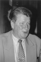 Click to enlarge Lutz von der Heide