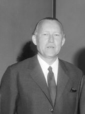 Click to enlarge Hans von der Gröben
