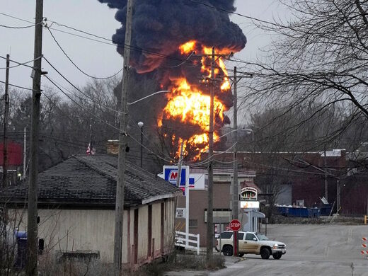 Click to enlarge ohio new palestine train toxic explosion derailmen t